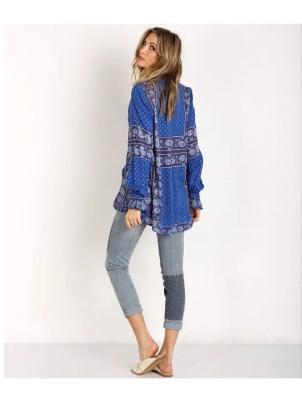 Free People Changing Times Tunic in Blue/Purple Paisley EUC Small